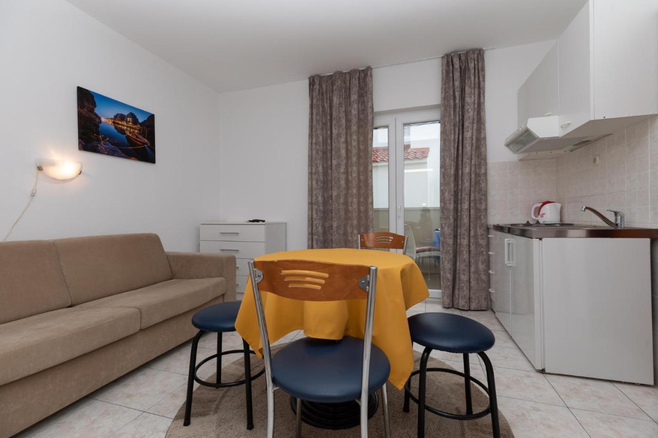 Apartments Bosiljka Mimice Eksteriør billede